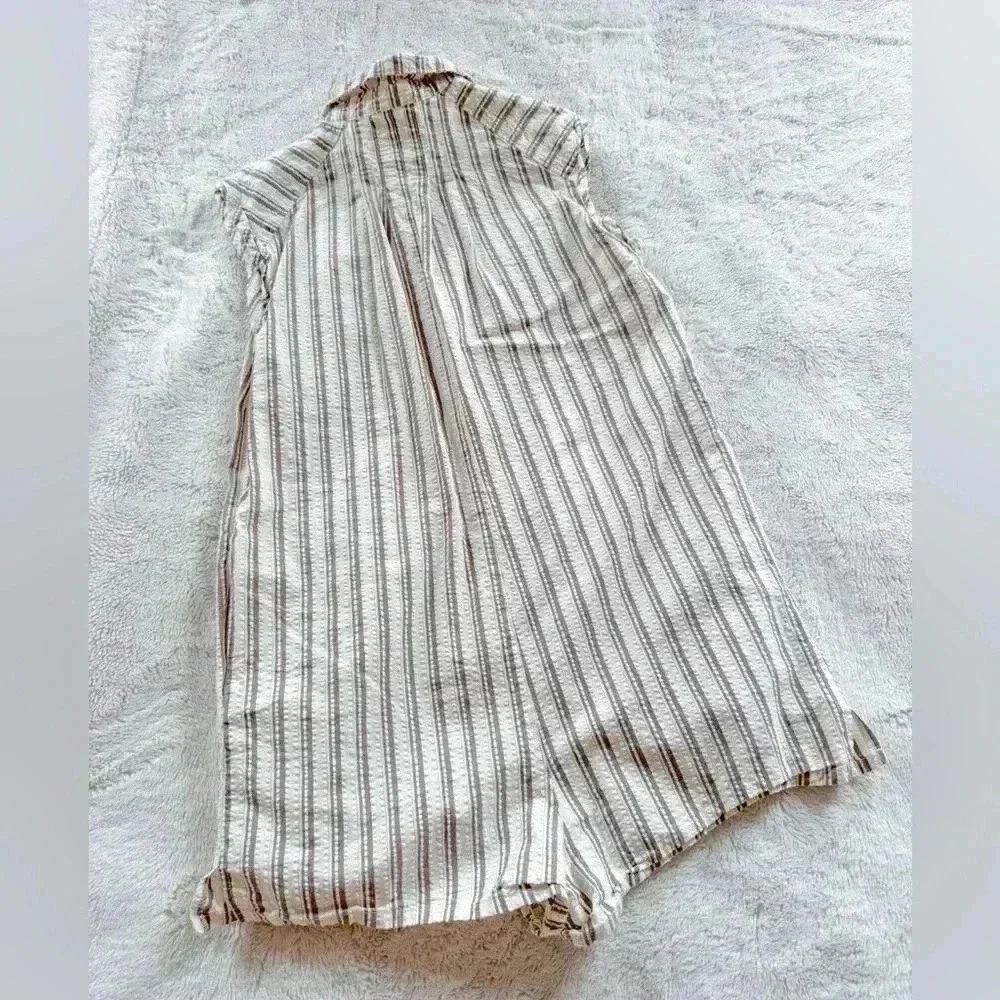 Urban Outfitters Striped Romper size S (K) - Picture 2 of 3